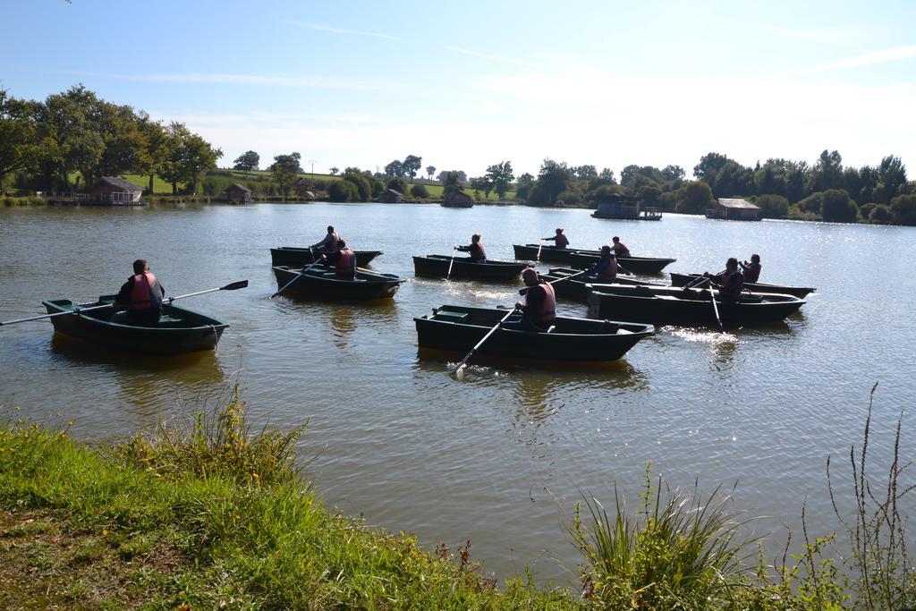 Village Flottant De Pressac Kültér fotó