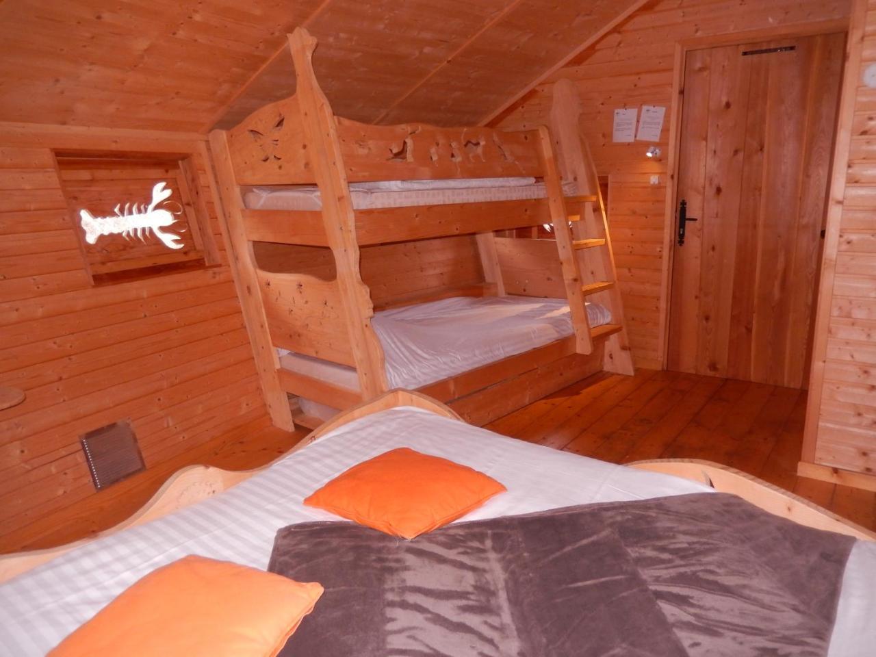 Village Flottant De Pressac Kültér fotó
